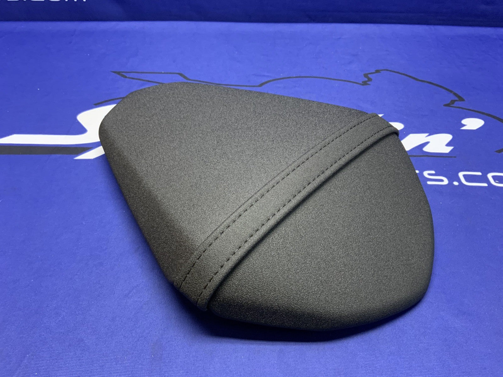 Suzuki Passenger Seat (Black) GSX-8R/S 2024-2026 OEM 45300-25L20-QZF-1