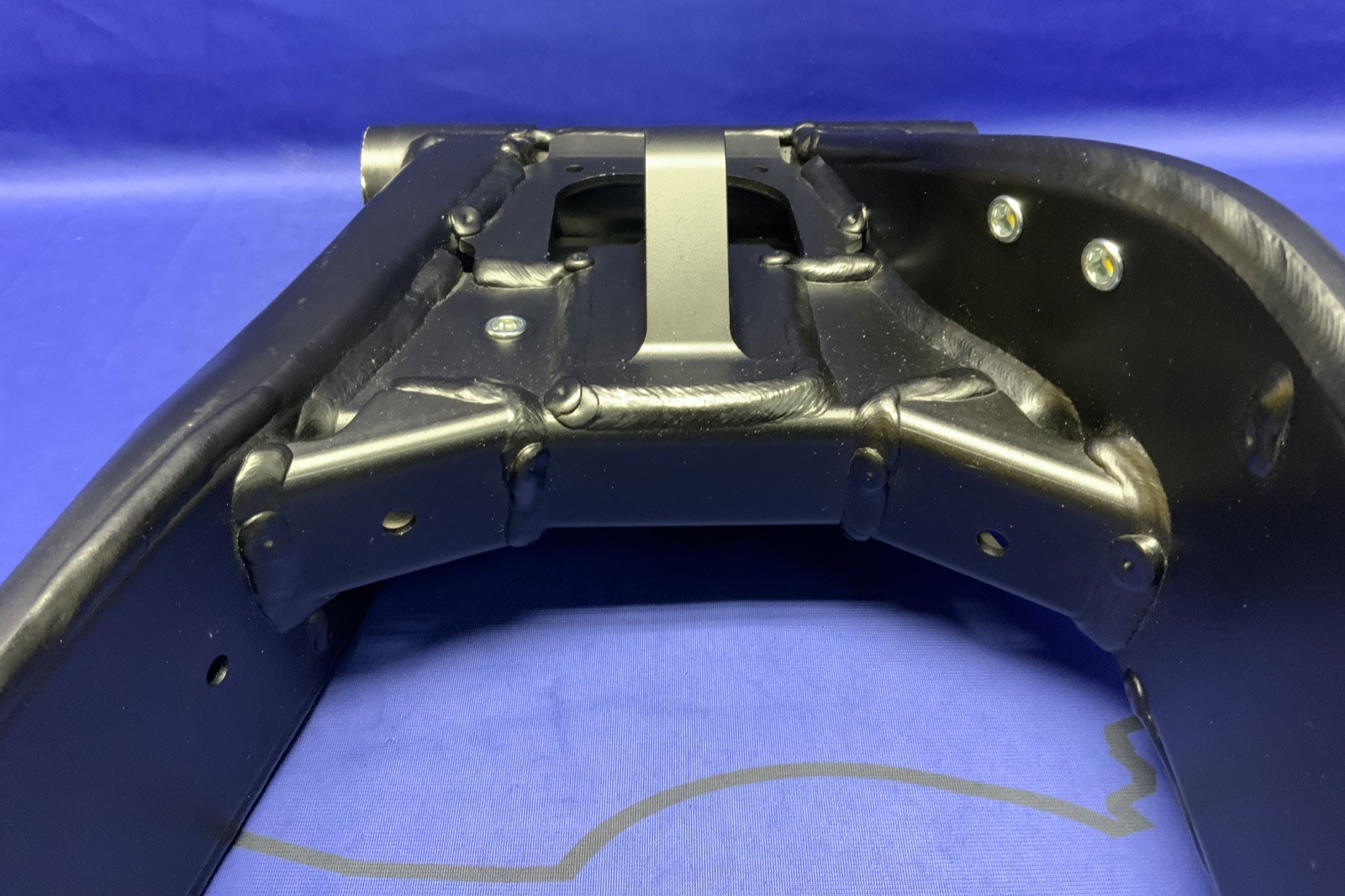 Yamaha Swing Arm YZF-R9 2025 OEM BKN-22110-00-00