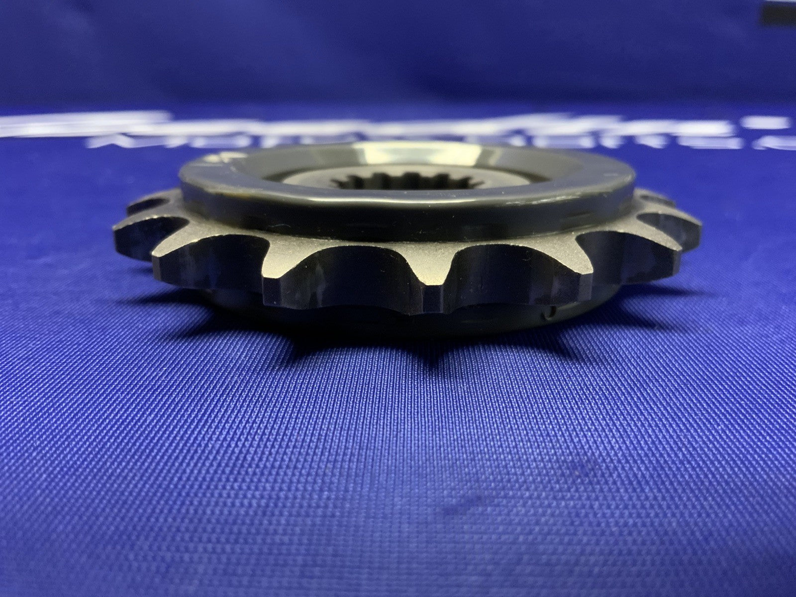 Yamaha Front Sprocket 525 16T YZF-R6 2007-2020 OEM 2C0-17460-00-00