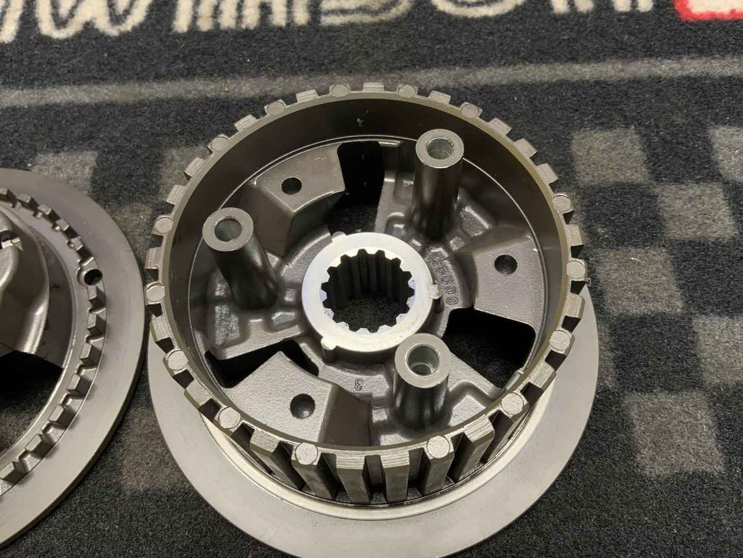 Ducati Inner Clutch Hub W/ Pressure Plate Panigale V2 2020-2025 OEM 19610533A-1
