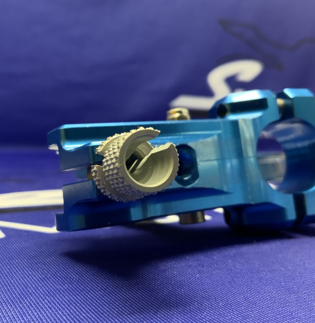 Beringer Aerotec Clutch Lever Assembly (Blue) CC-4BL