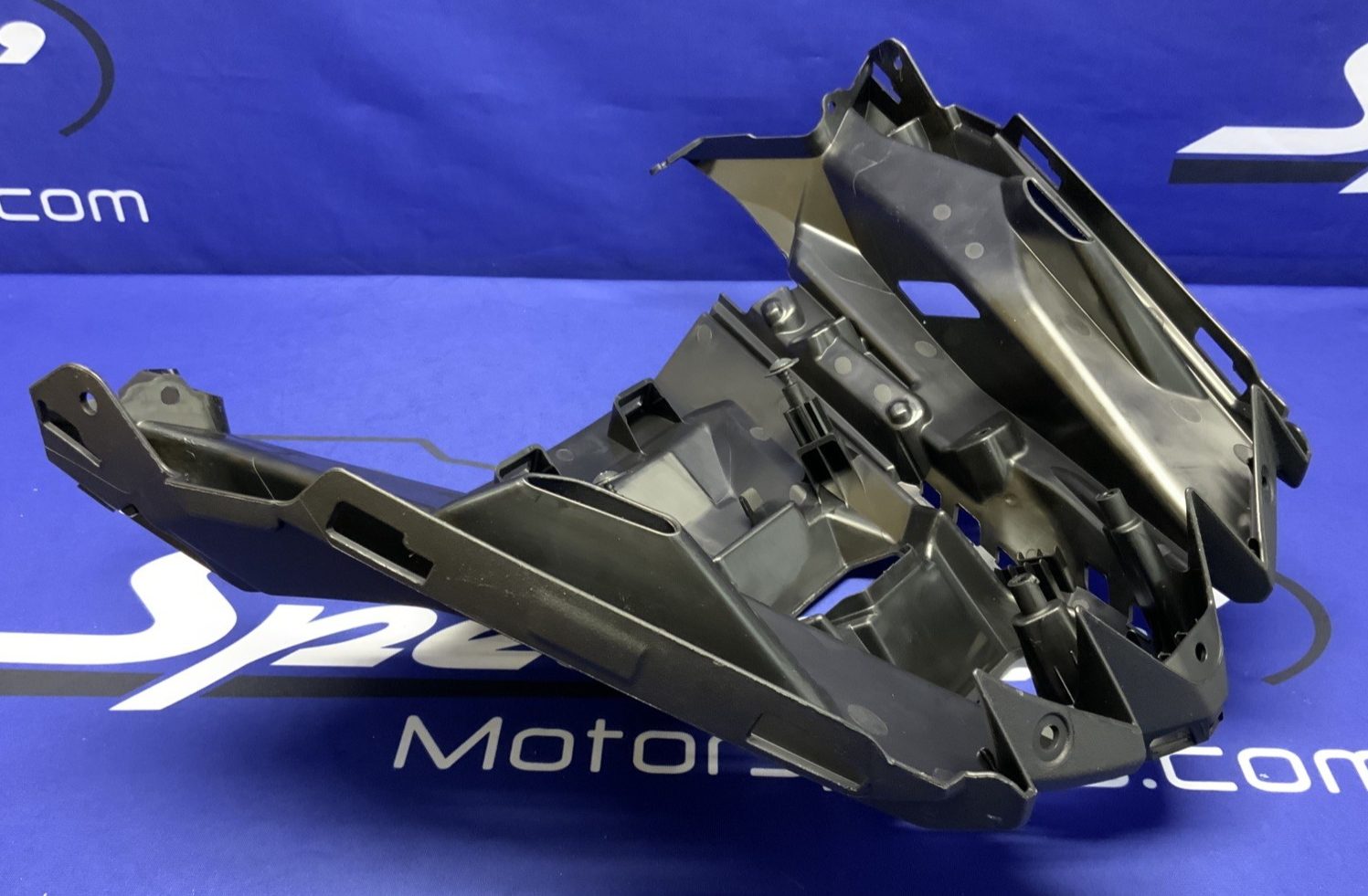 Suzuki Front Cowling Body GSX-8R 2024-2026 OEM 94412-25L00-1