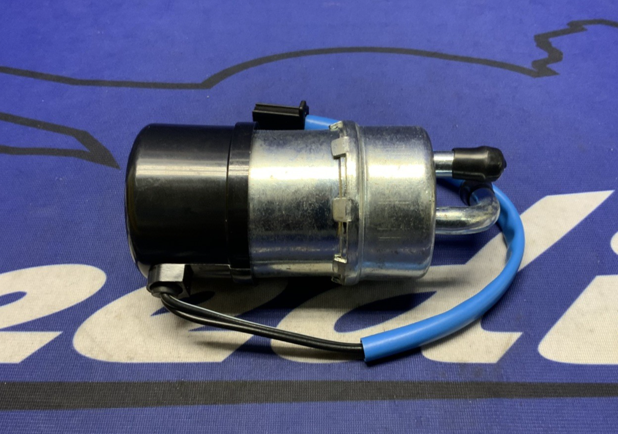 Quantum Electric Fuel Pump FZ1 2001-2005 HFP-183