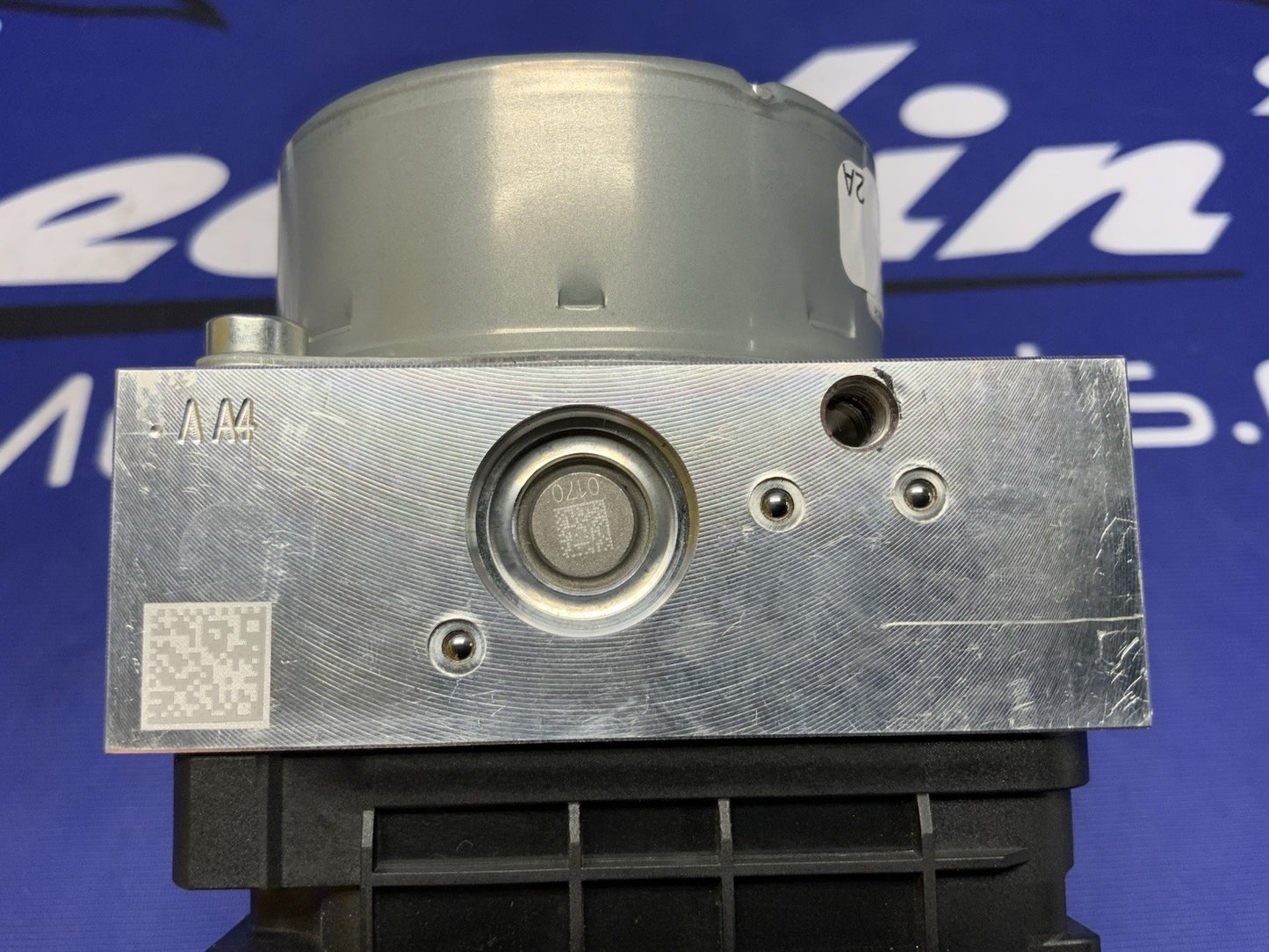 Triumph ABS Control Module Street Triple RS 765 2023-2025 OEM T2029345-2