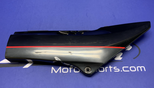 Kawasaki Right Lower Fairing (Black) GPZ1000R 1986-1987 OEM 36002-5160-T4