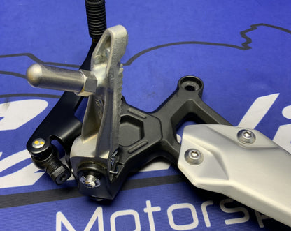 Kawasaki Left Rear Set Assembly (Black) ZX-4R/RR 2023-2026 OEM 35063-1486-18R