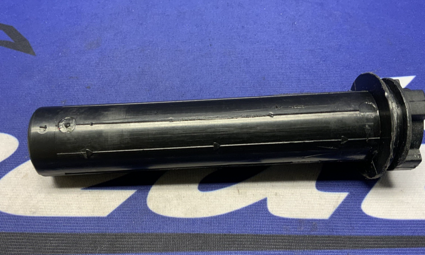 Domino XM2 Throttle Tube W/ Pulleys