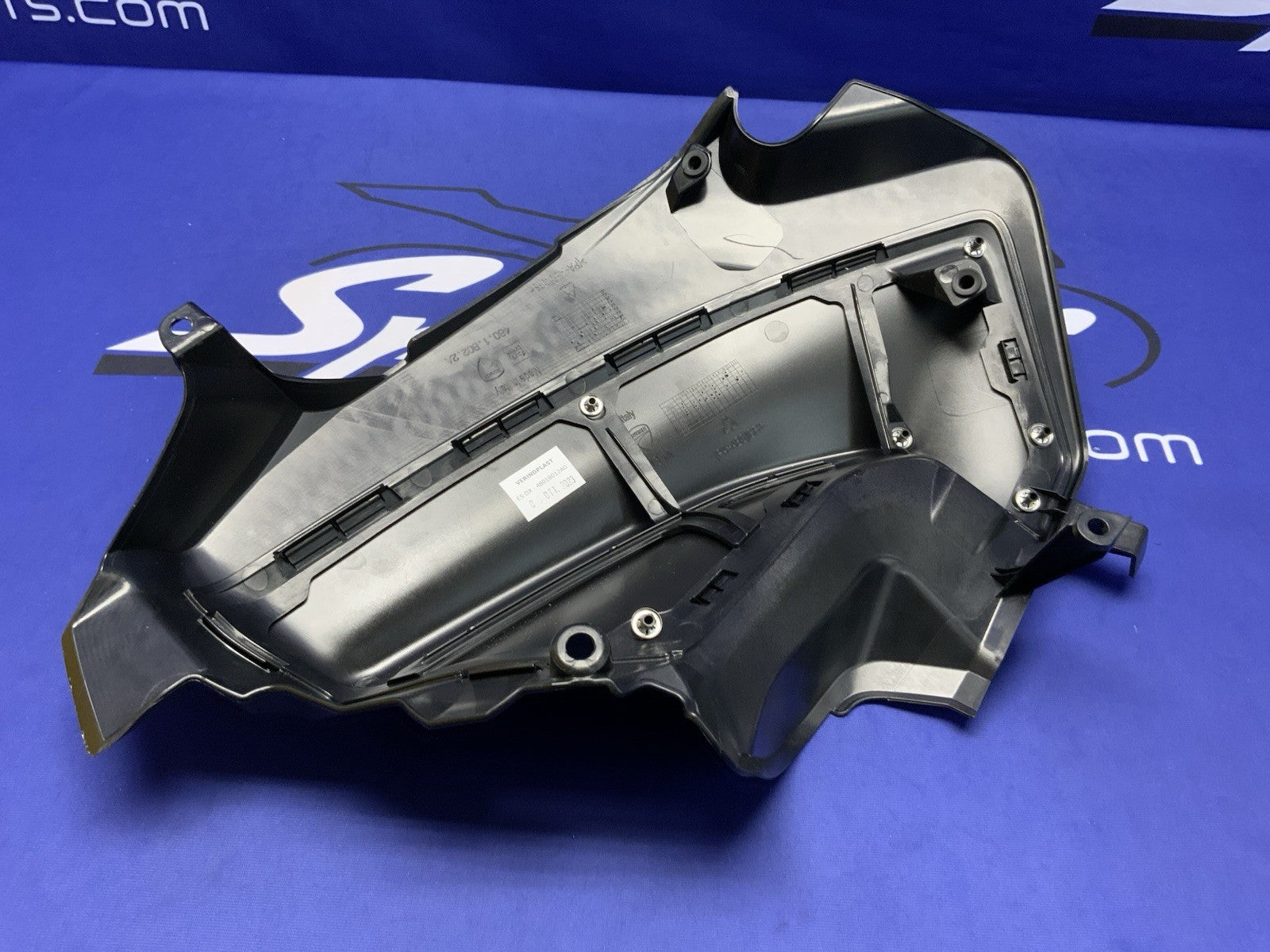 Ducati Right Tank Fairing (Thrilling Black) Panigale V2 20-25 OEM 4801B012AD-2