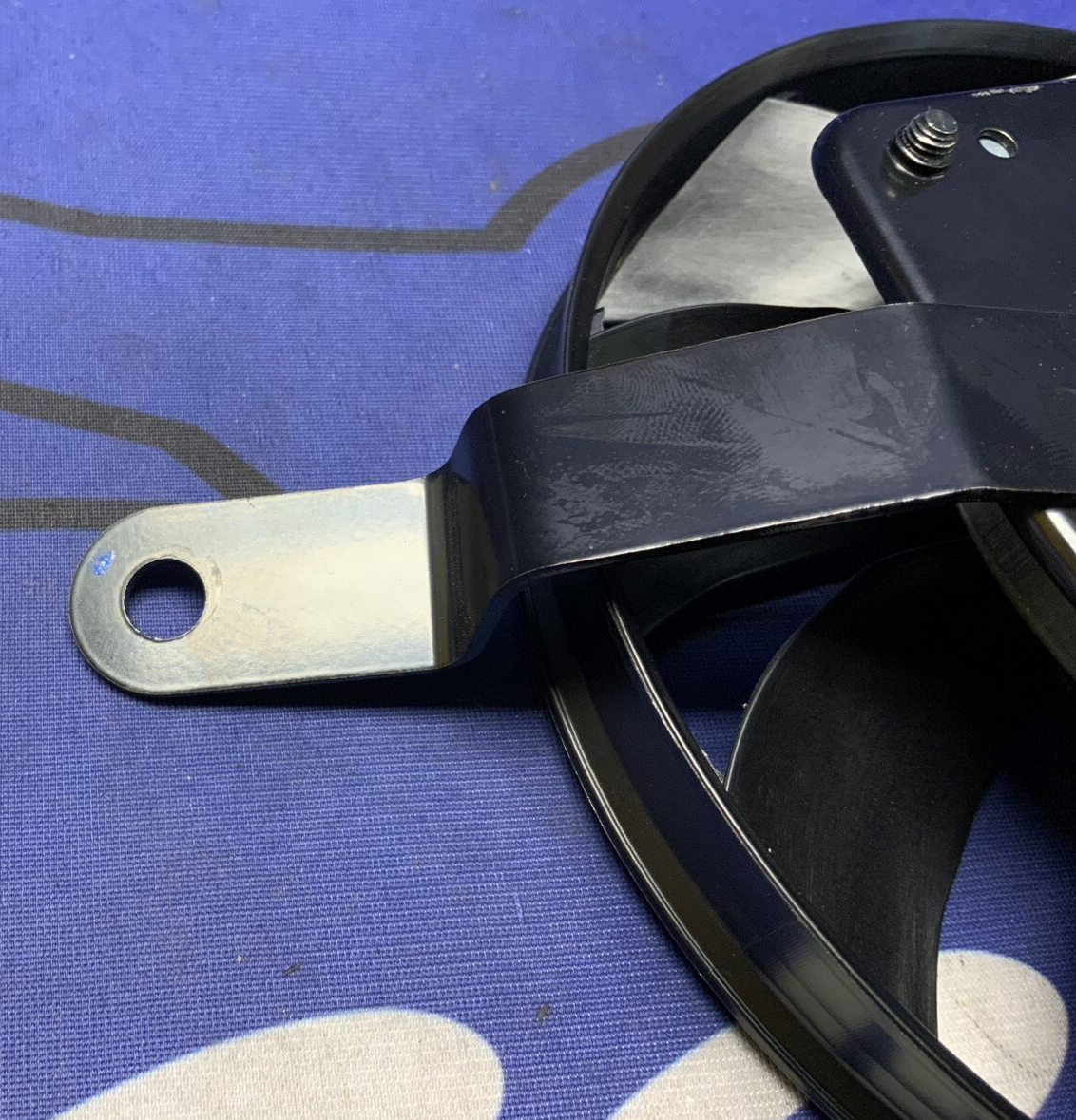 Suzuki Right Radiator Fan Assembly GSXR 1000/R 2017-2025 OEM 17810-17K00