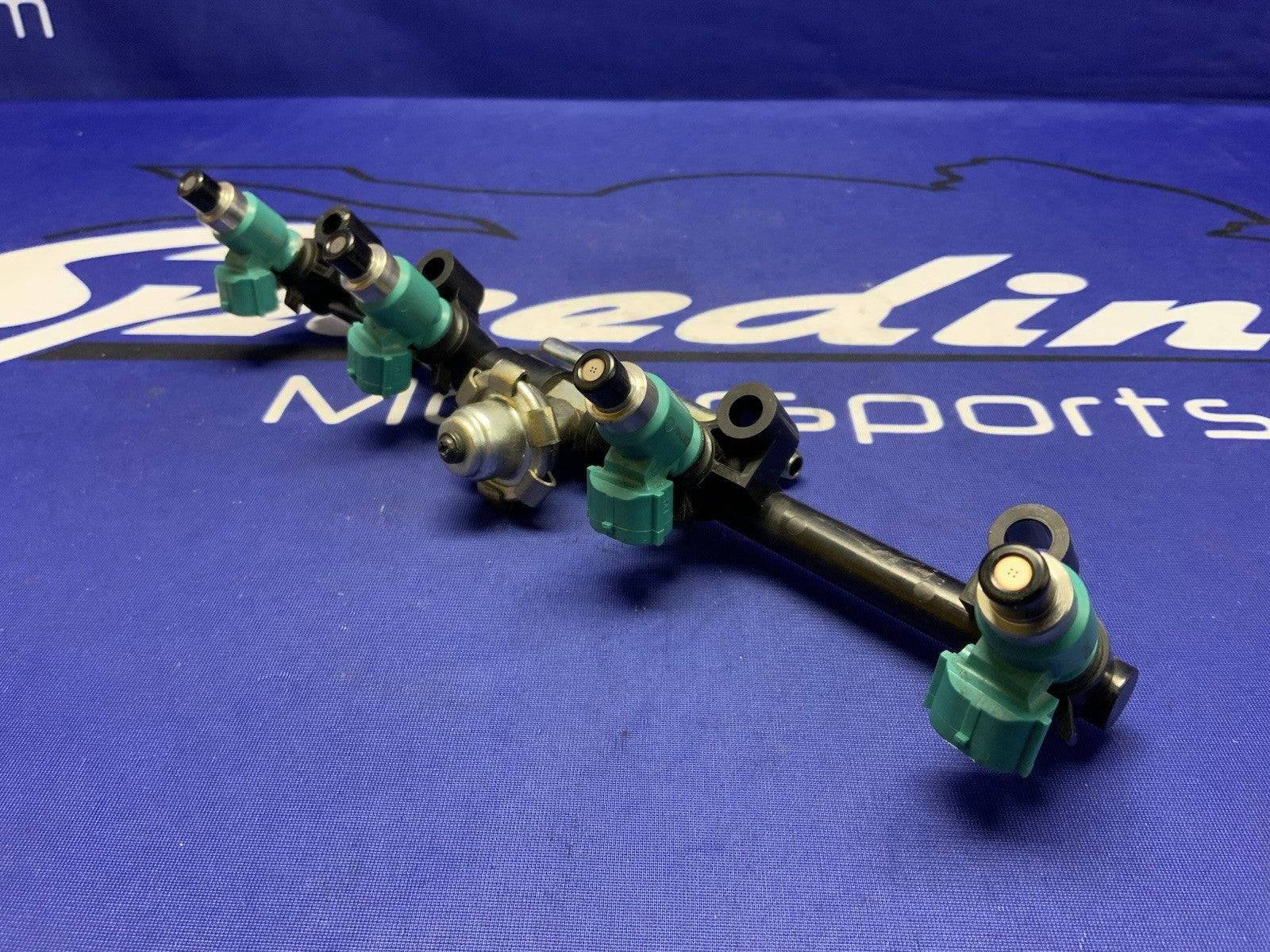 Yamaha Fuel Rail With Injectors YZF-R1 2009-2014 OEM 14B-13795-00-00