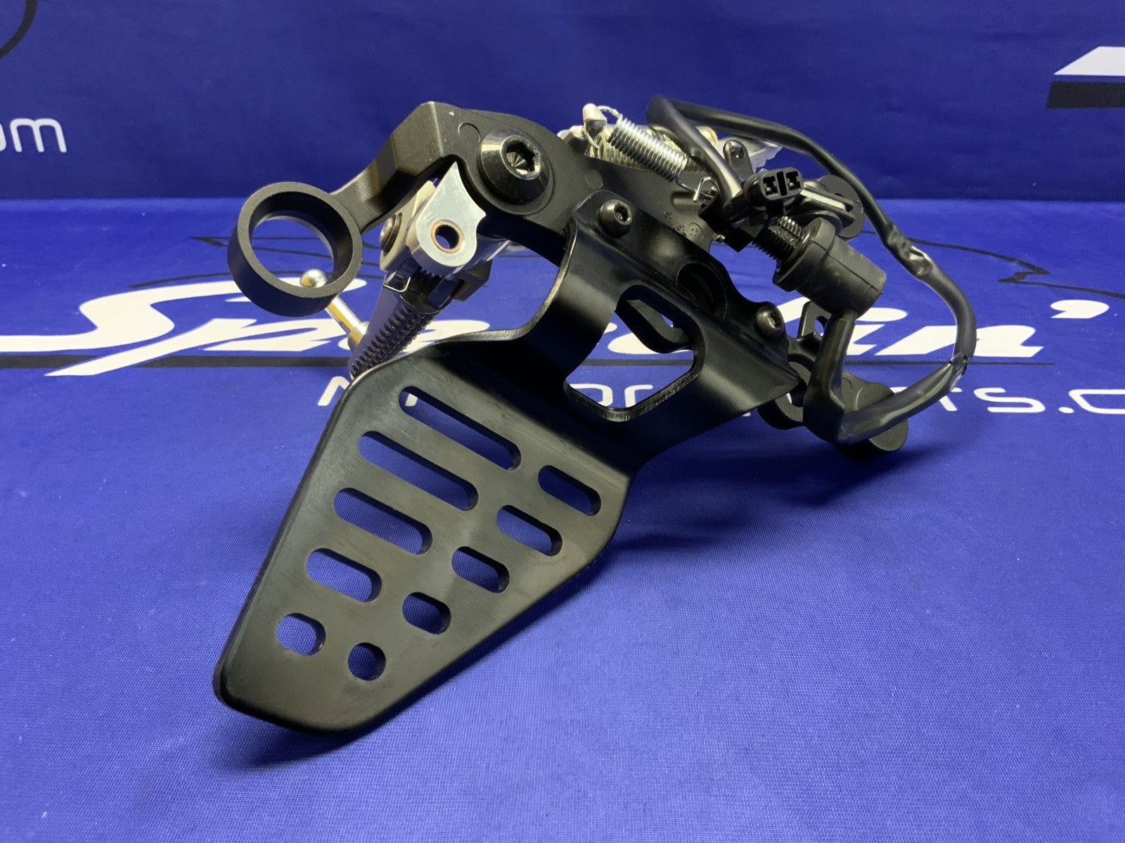 Yamaha Right Rear-Set Assembly YZF-R6 2012-2020 OEM 2C0-27443-10-00-1