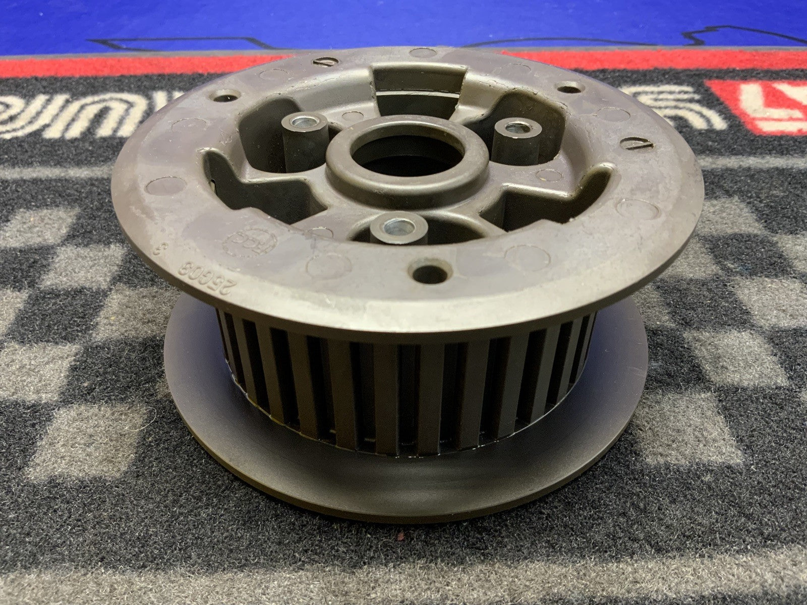 Ducati Inner Clutch Hub W/ Pressure Plate Panigale V2 2020-2025 OEM 19610533A-2