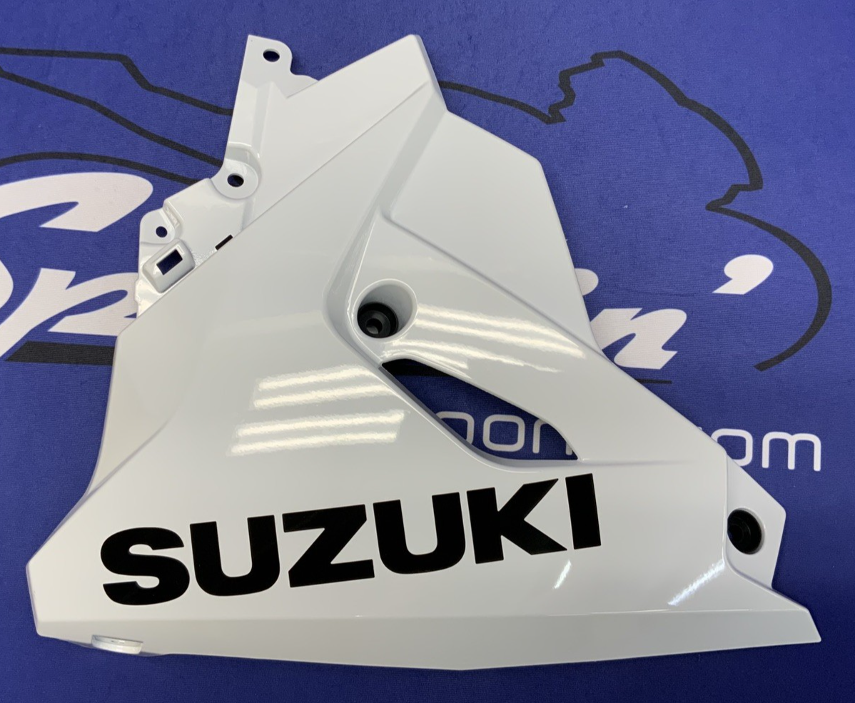 Suzuki Left Lower Fairing (Pearl Tech White) GSX-8R 2026 OEM 94480-25L20-QU2-1