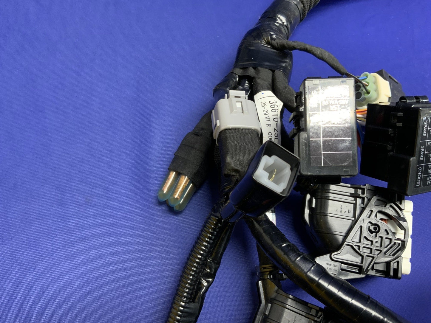 Suzuki Main Wiring Harness GSX-8R 2024-2026 OEM 36610-25L20-6