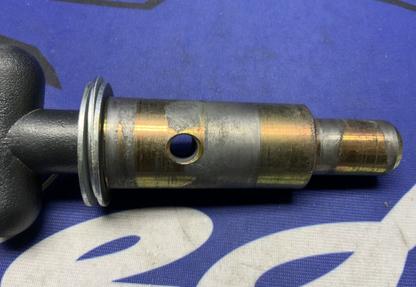 Pitbull Restraint Right Pin ER ZX-R6 2005-2014 F0075E-000