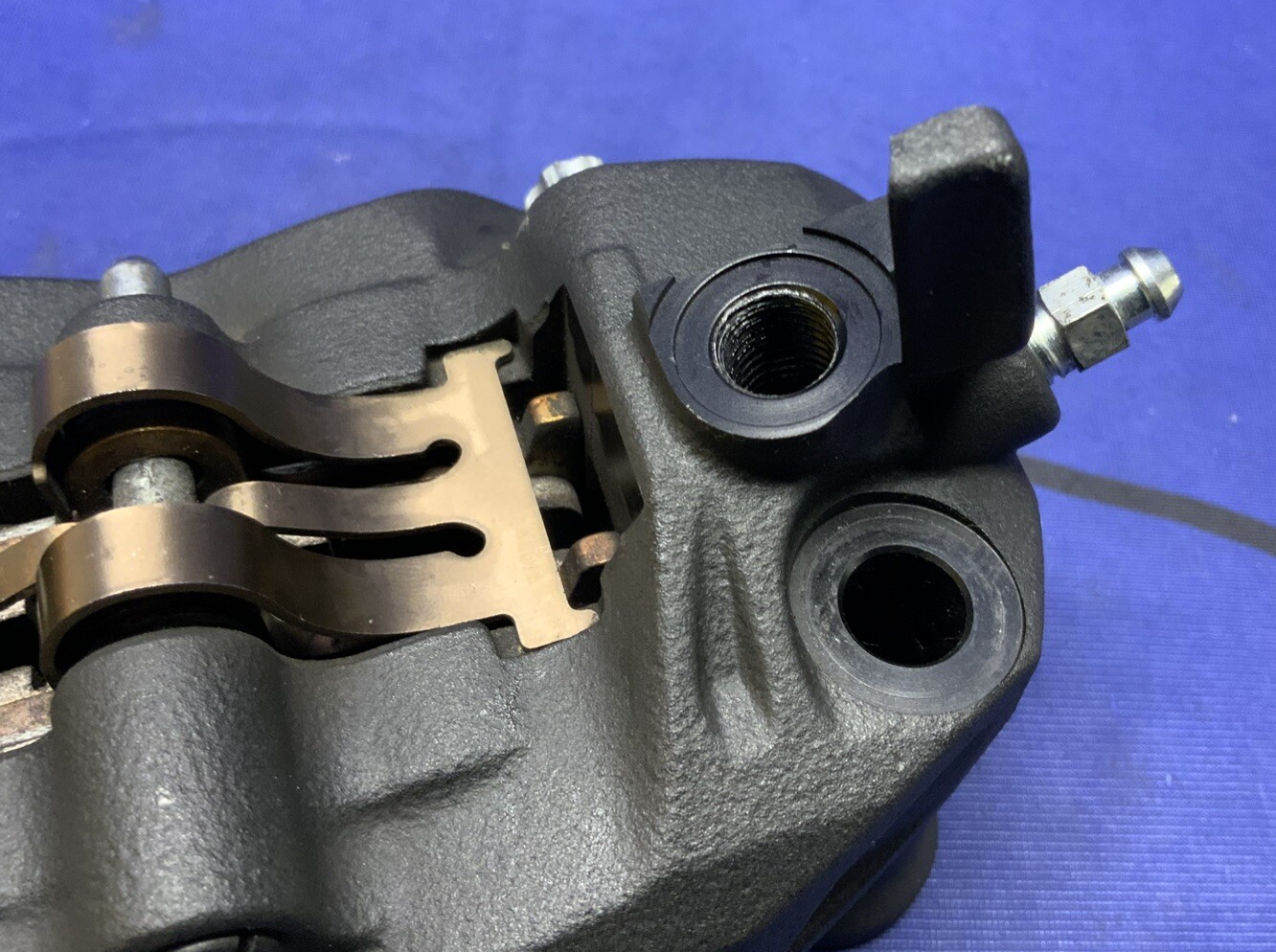 Suzuki Front Right Brake Caliper GSX-8R/S 2023-2025  OEM 59100-23H40-999