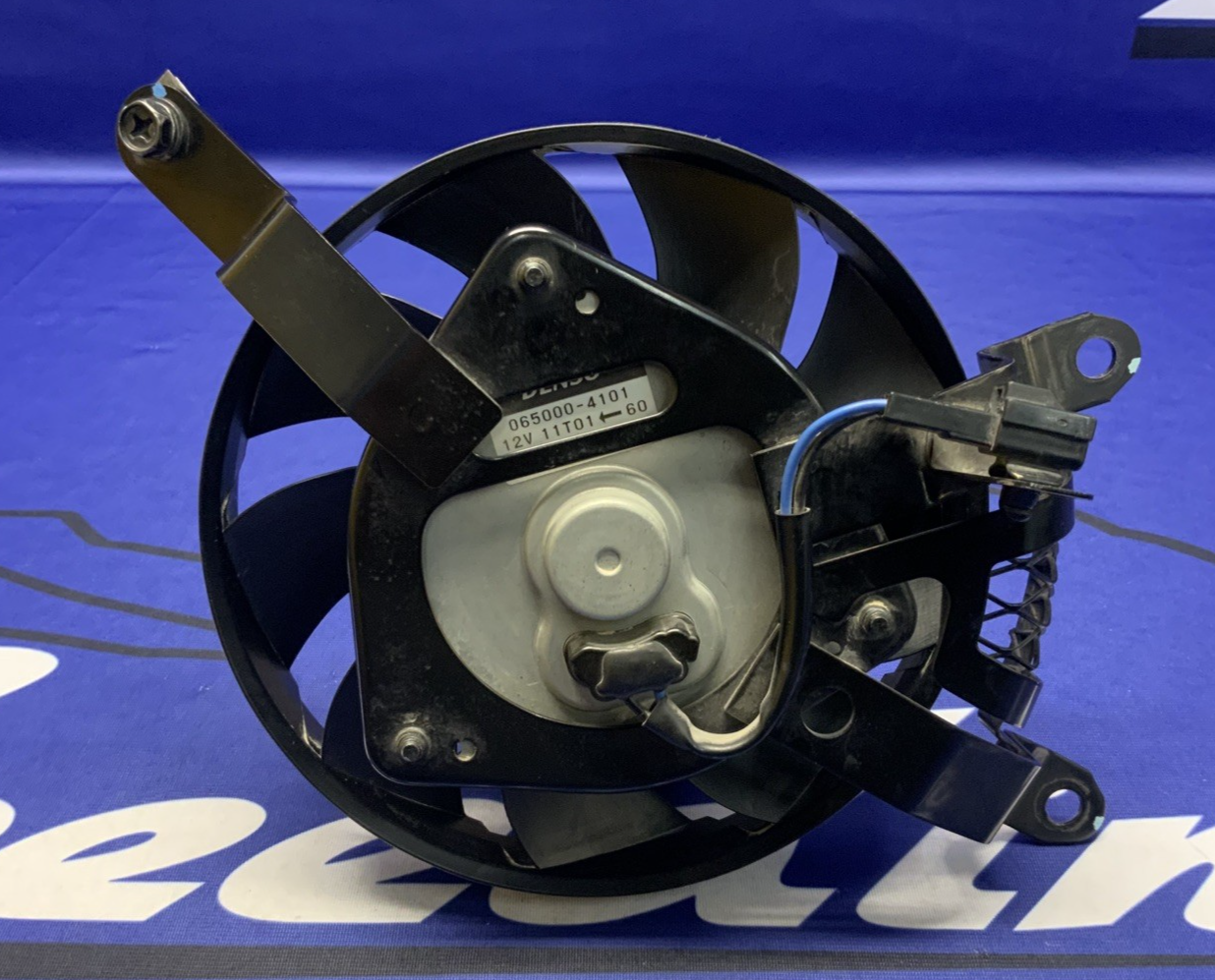 Suzuki Right Radiator Fan Assembly GSXR 1000/R 2017-2025 OEM 17810-17K00