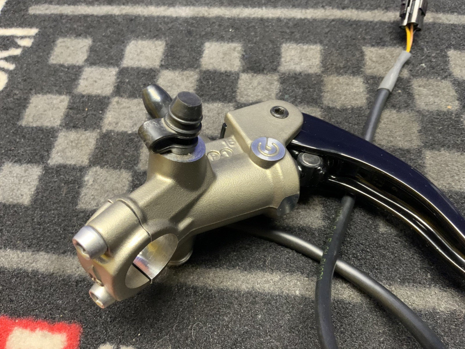 Kawasaki Front Master Cylinder Assembly Ninja ZX-10R 2021-2025 OEM 43015-0773