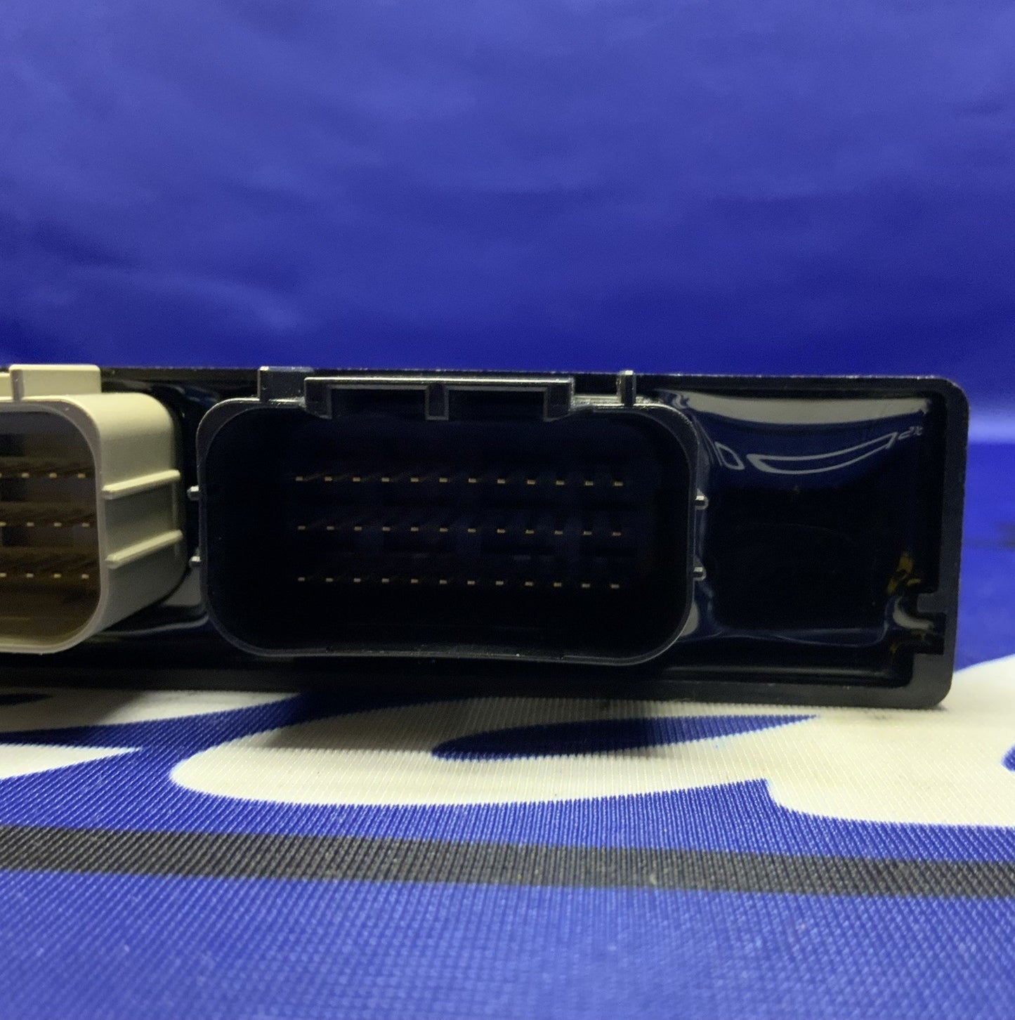 Suzuki Electronic Control Unit (ECU) GSXR 750 2014-2026 OEM 32920-15J8