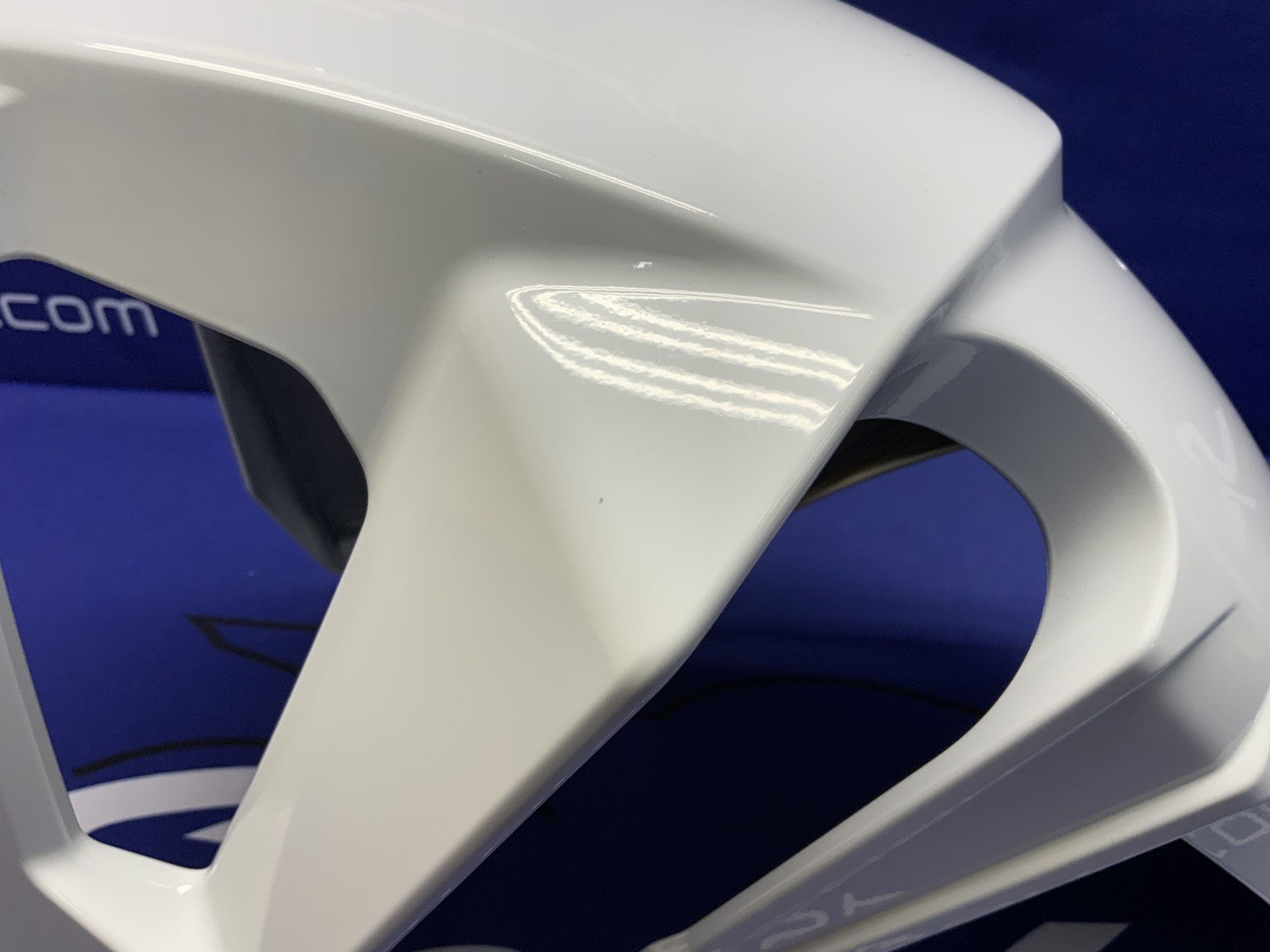 Suzuki Front Fender (Pearl Tech White) GSX-8R 2026 OEM 53111-25L00-QU2