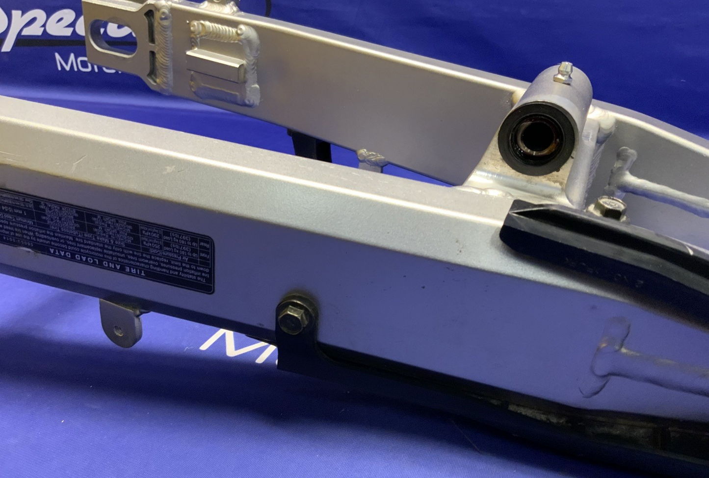 Kawasaki Swingarm Assembly ZX-6R 2003, 2004 ZX-6RR 2003 OEM 33001-1636-458