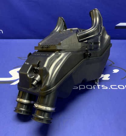 Suzuki Air Box Assembly GSX-8R 2024-2026 OEM 13700-25L00-2