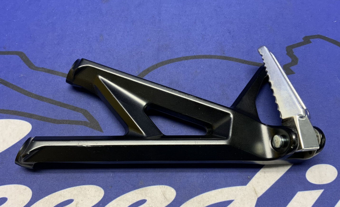 Suzuki Left Passenger Foot Rest GSX-8R/S 2023-2025 OEM 43821-25L00