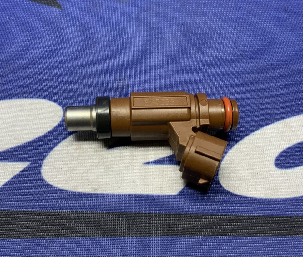 Suzuki Fuel Injector Set GSXR 600/750 2006-2007 OEM 15710-01H00