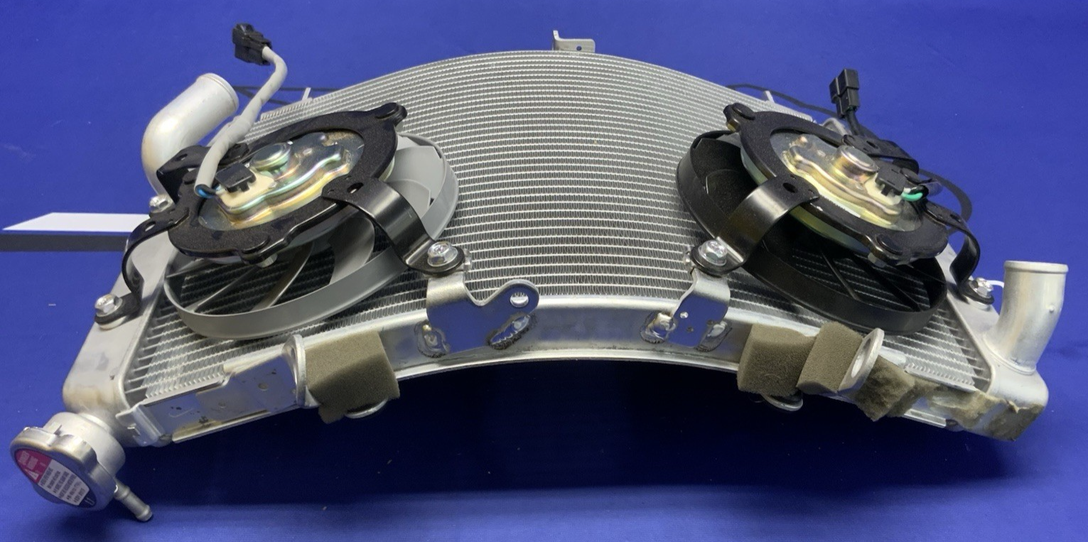Yamaha Radiator Assembly W/ Fans YZF-R6 2017-2020 OEM BN6-12461-00-00