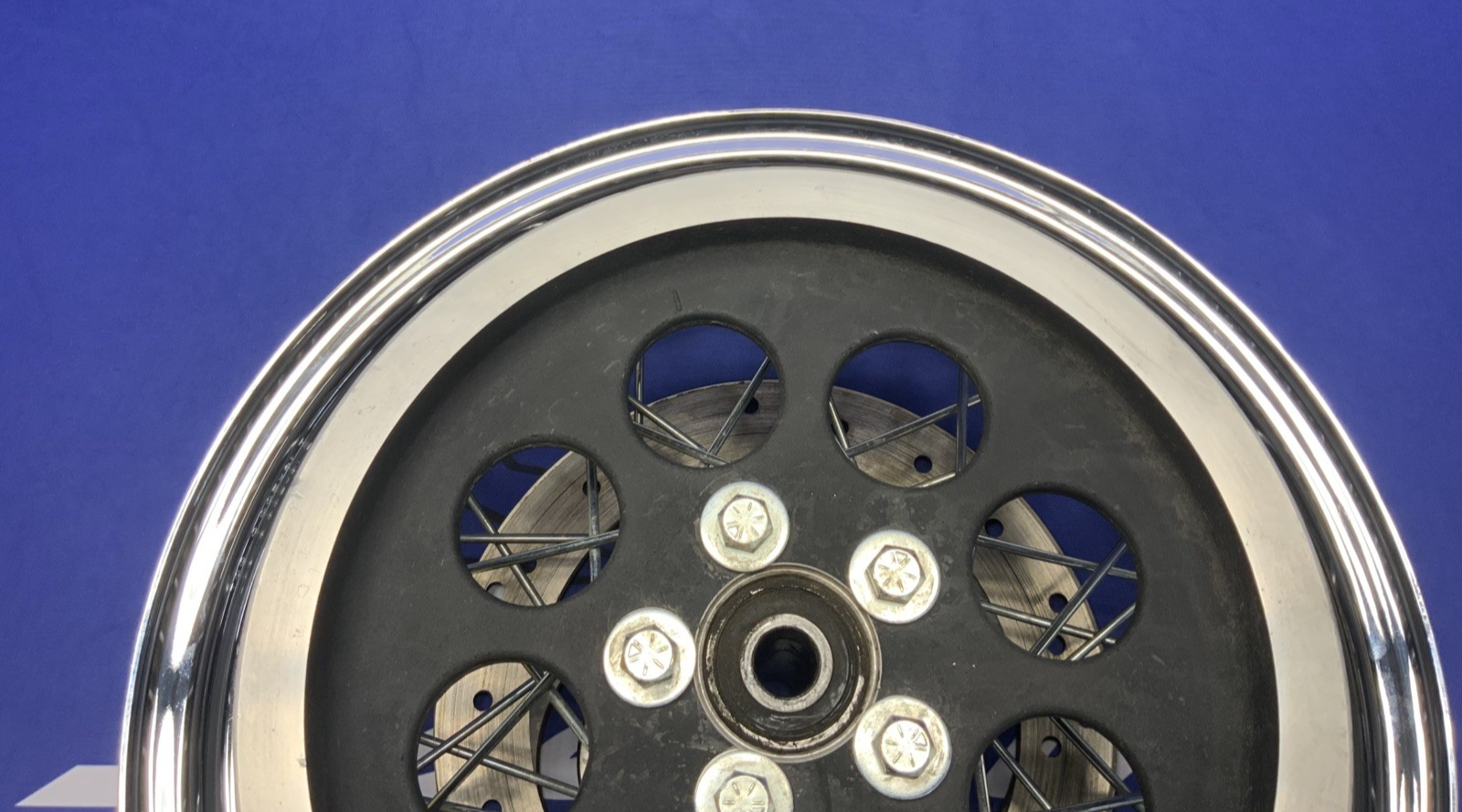 Harley Davidson 16" Rear Wheel W/ Sprocket/Rotors Electra Glide 20-03 40975-05A