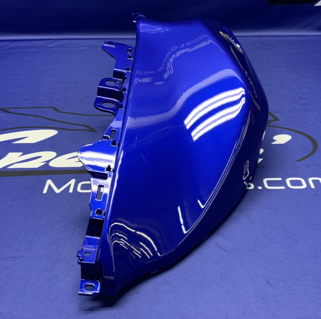 Yamaha Left Tank Fairing (Blue) YZF-R7 2022-2025 OEM BEB-24129-00-P0