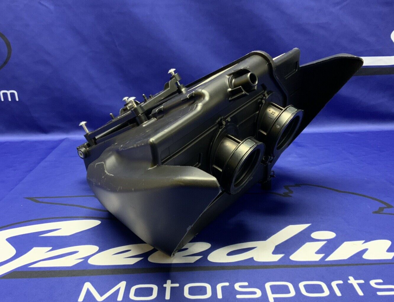 Yamaha Airbox YZF-R7 2022-2025, MT07 2021-2024 OEM 1WS-14401-00-00