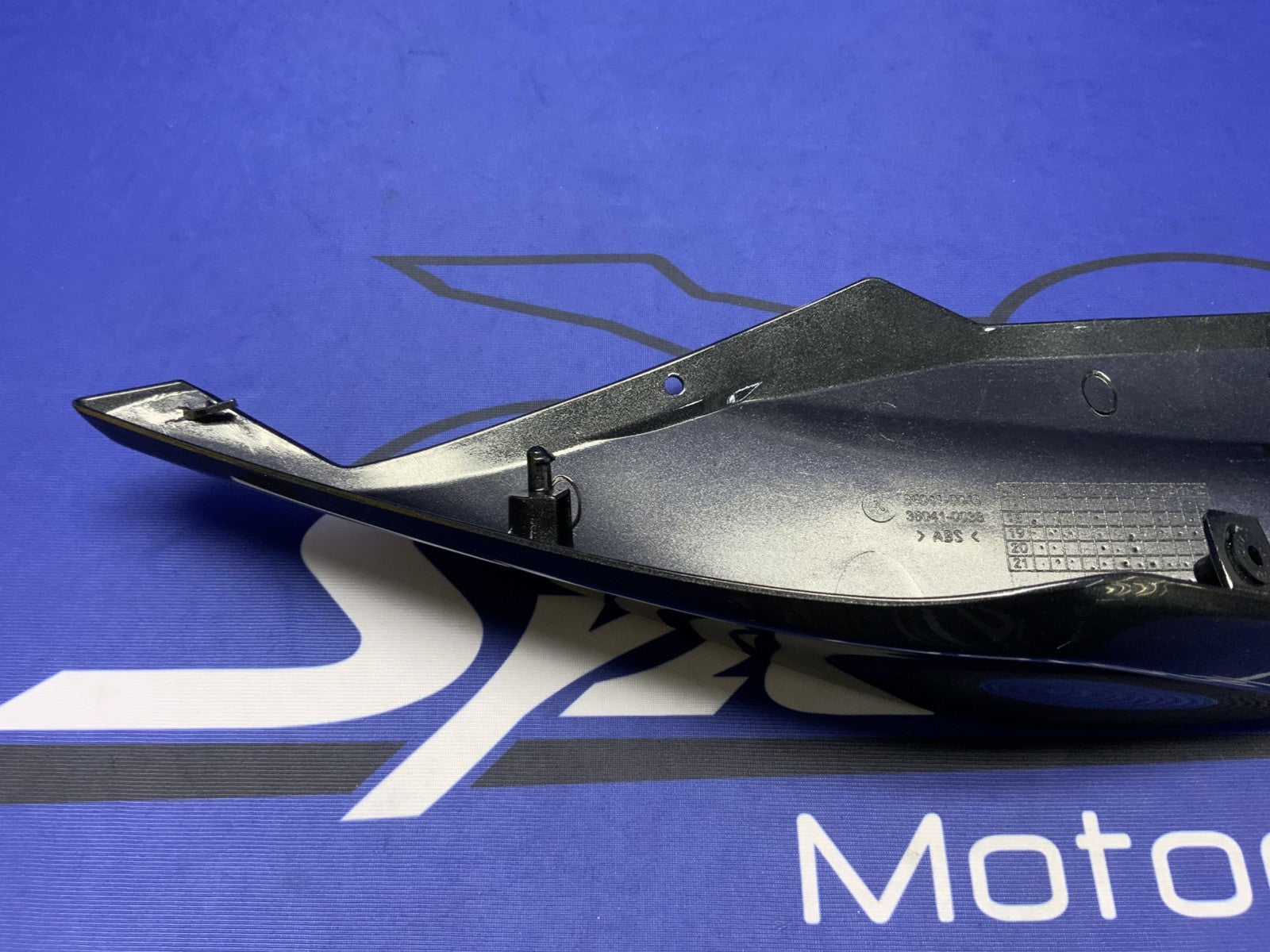 Kawasaki Right Tail Cover Ninja 400 2018-2024 OEM 36041-0038-51A