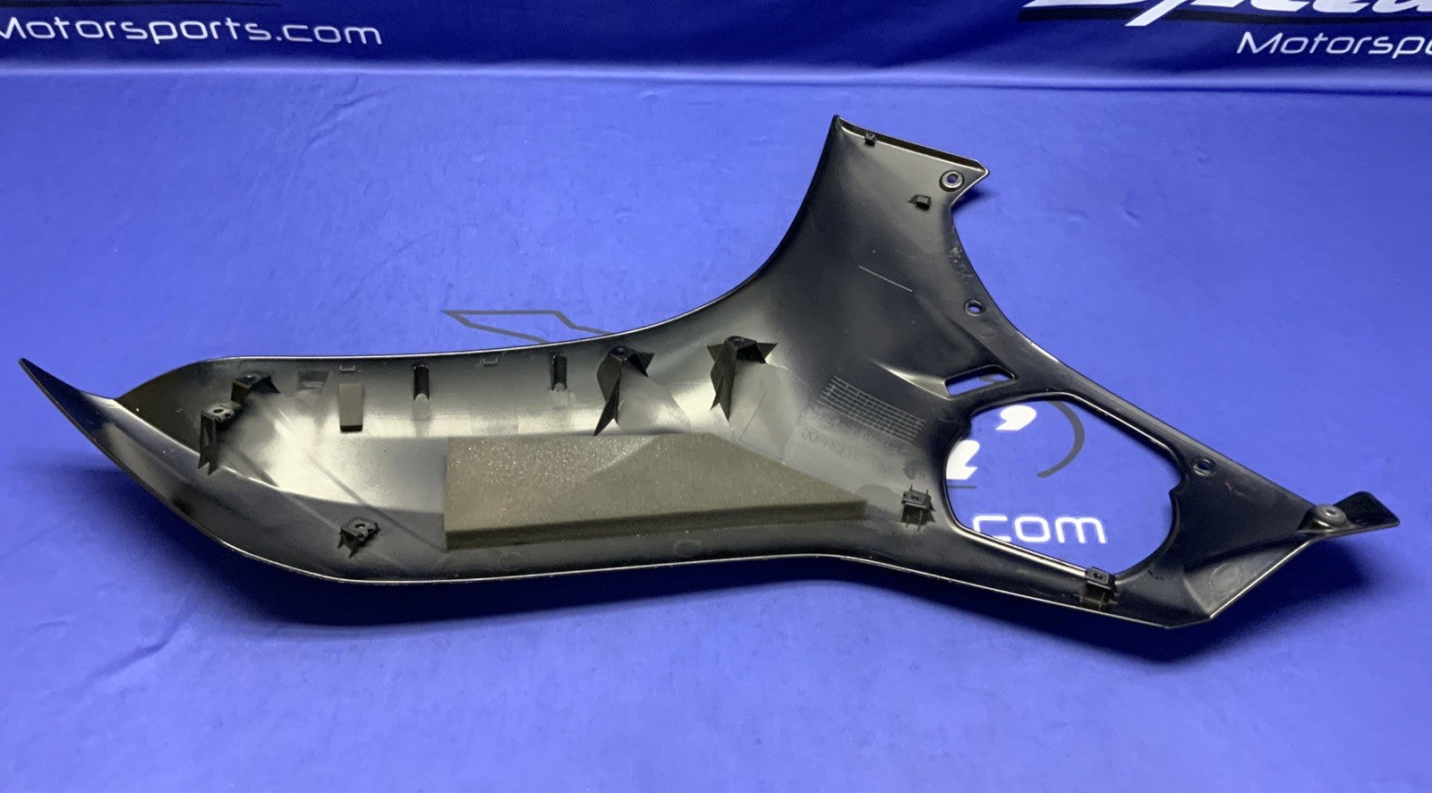 Yamaha Left Fairing (Raven Black) YZF-R6 2017-2026 OEM BN6-2835U-00-P1-2