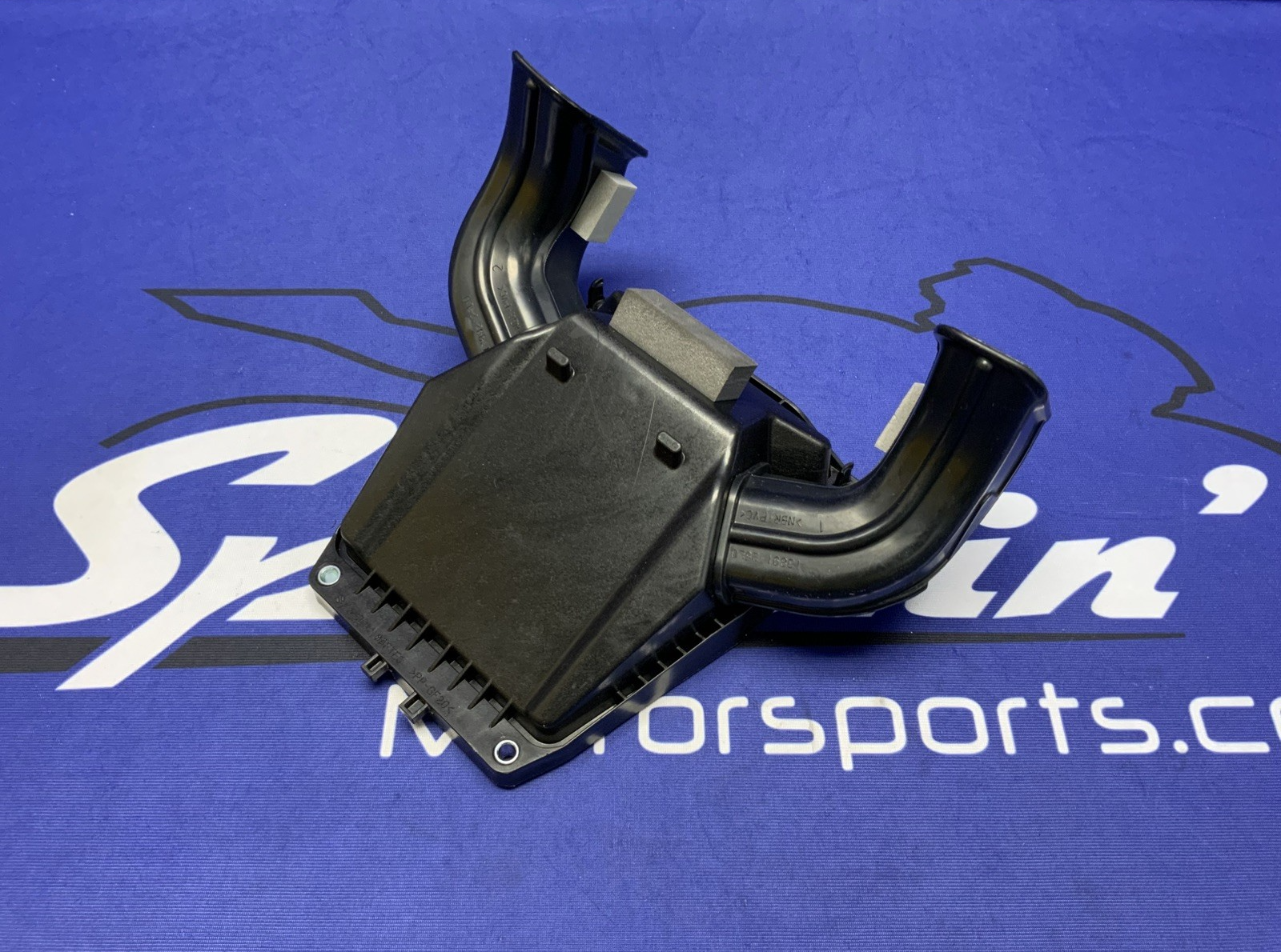 Suzuki Air Filter Cap GSX-8R 2024-2026 OEM 13741-25L00