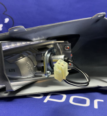 Suzuki Left Frame Cover W/ Turn Signal GSXR 750/600 11-26 OEM 47200-15J10-6KX-1