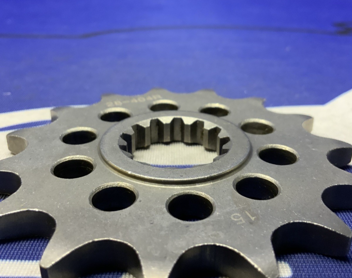 Superlite Chromoly Steel Front Sprocket 15T DL650 V-Strom 2004-2020 28404R-15