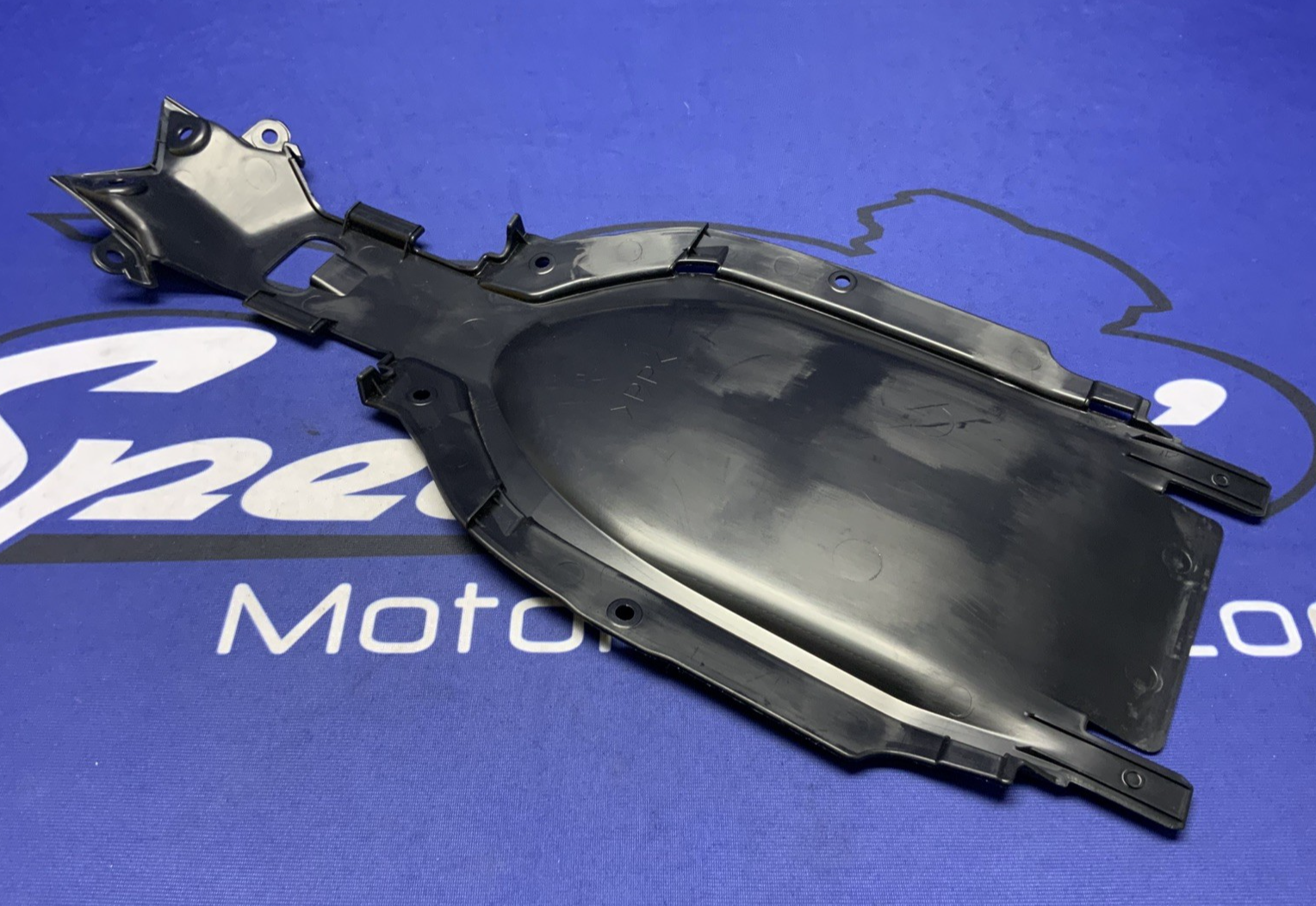 Yamaha Rear Undercover YZF-R9 2025 OEM BKN-21651-00-00