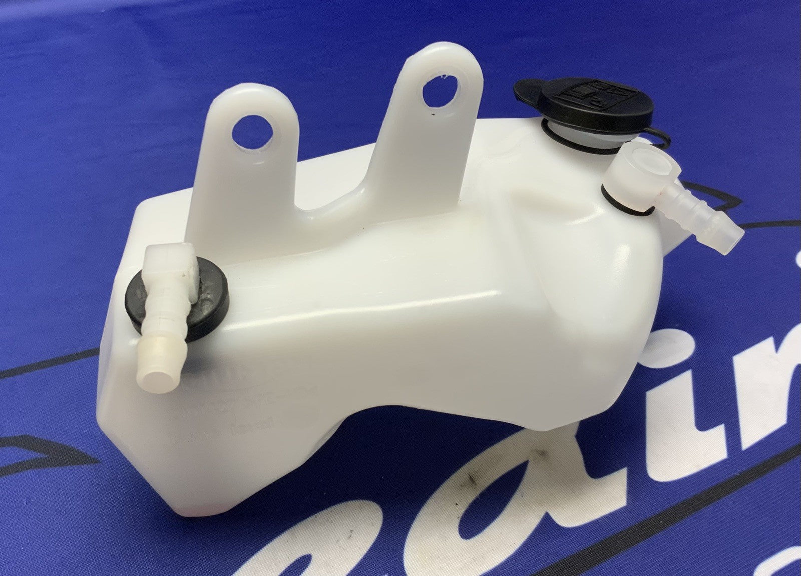 Triumph Coolant Reservoir Assembly Street Triple RS 2023-2026 OEM T2109765