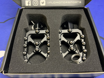 Flo Motorsports Pit Bike Foot Pegs CRF/KLX Kawasaki KLX110 FPEG-798BLK