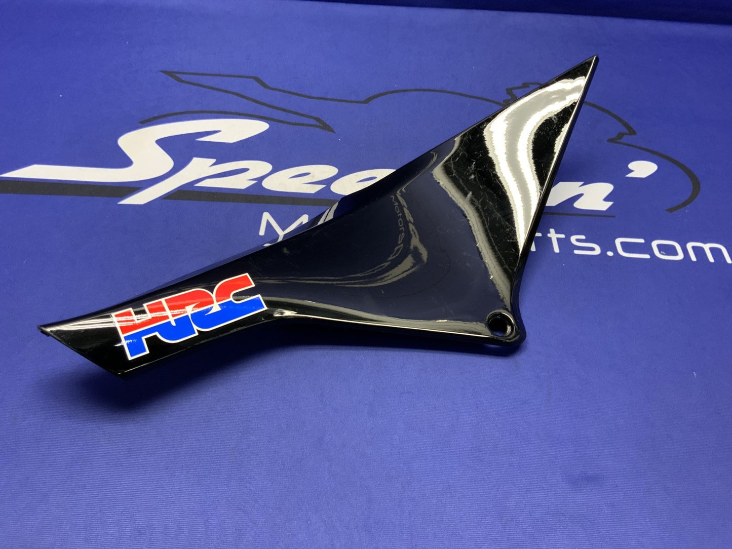 Honda Right Side Cover Black CBR600RR 2014-2016 OEM 83601-MJC-A00ZC