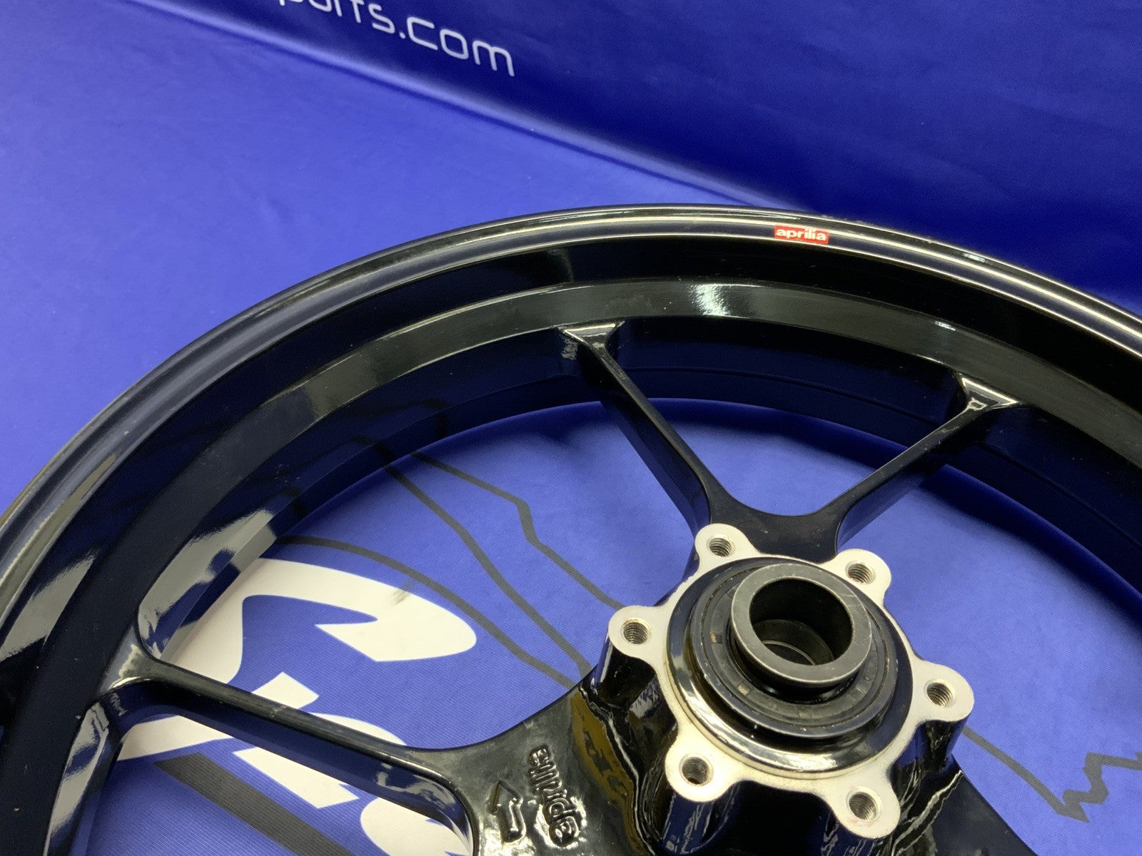 Aprilia Front Wheel (Black) RSV4 2012-2026 OEM 896754