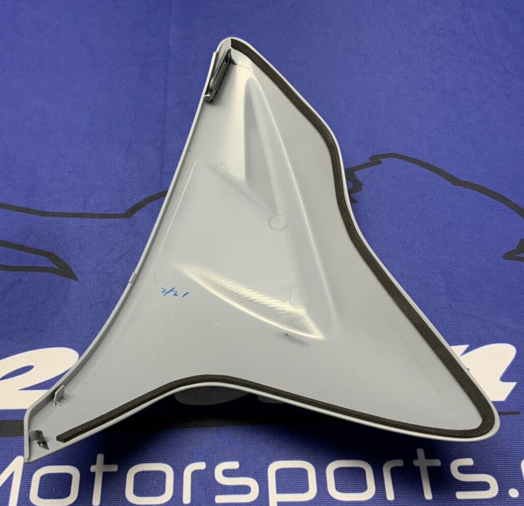 Suzuki Right Side Gray Fuel Tank Cover GSXR600/750 2017-2025 OEM 44270-14J80-QT7