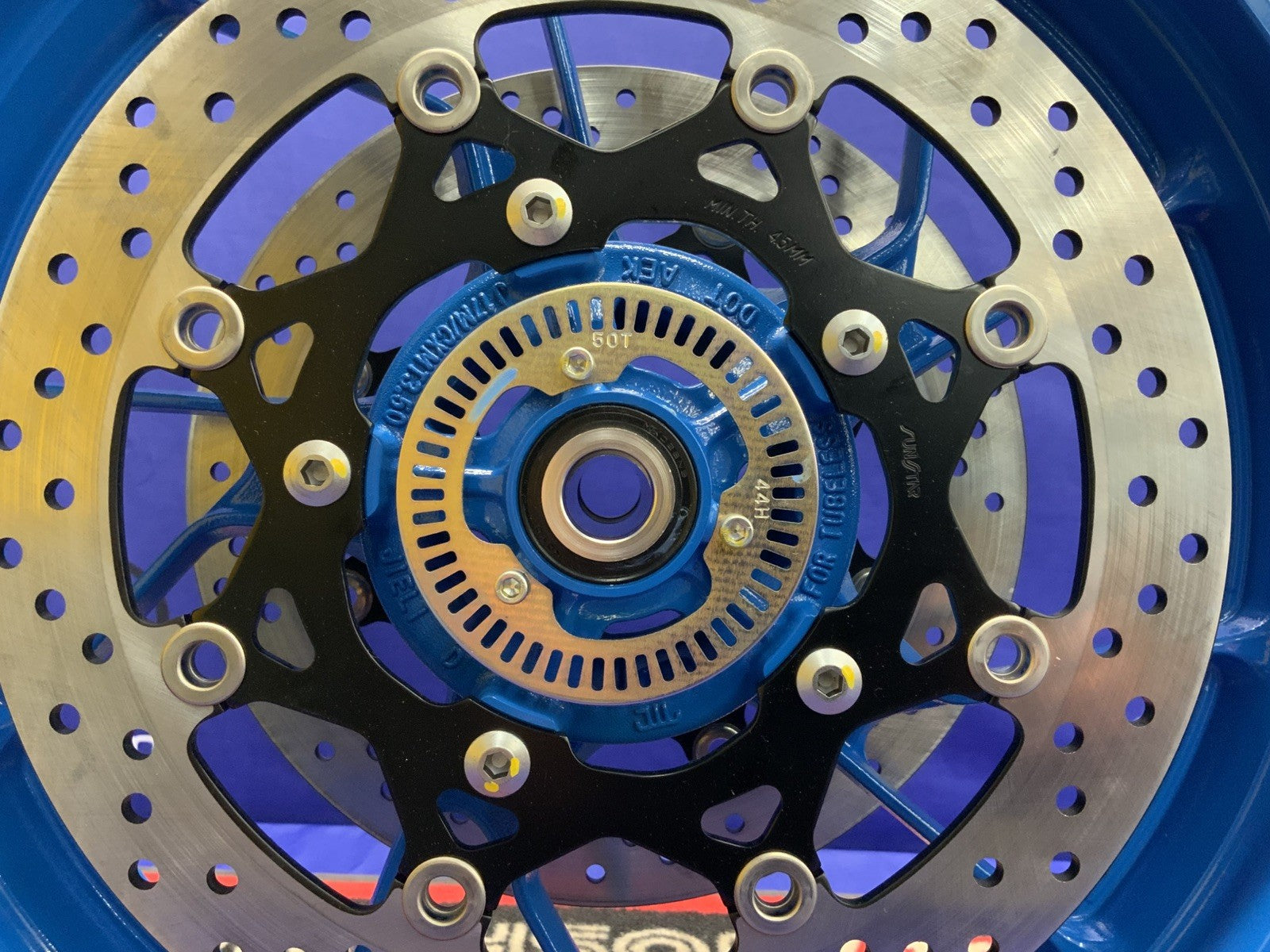 Suzuki Front Wheel W/ Rotors (Blue) GSX-8R 2024-2026 OEM 54111-25L00-QZB-2