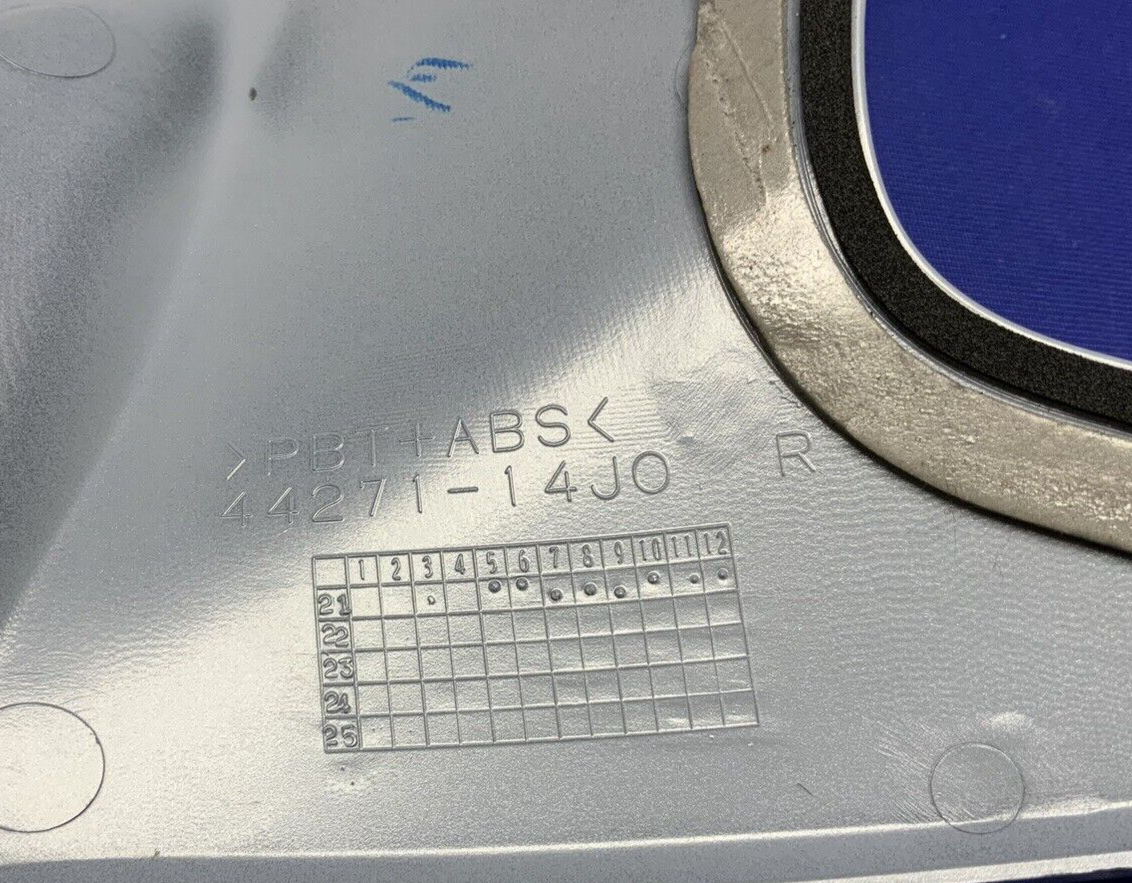 Suzuki Right Side Gray Fuel Tank Cover GSXR600/750 2022,2023 OEM 44270-14J80-QT7