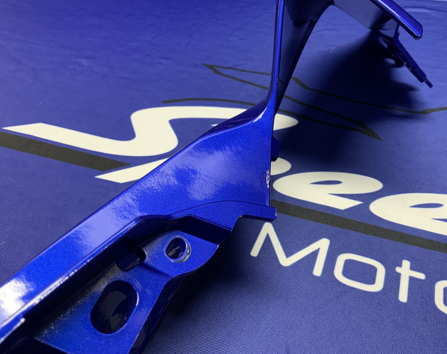 Yamaha Right Tail Fairing (Blue) YZF-R7 2022-2025 OEM BEB-21721-00-P0