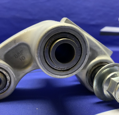 Suzuki Rear Shock Linkage/ Dog bone GSX-R 600/750 2004-2005 OEM 62600-35880