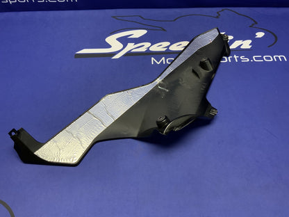 Yamaha Right Lower Fairing (Raven Black) YZF-R6 2017-2026 OEM BN6-28395-00-P1-3