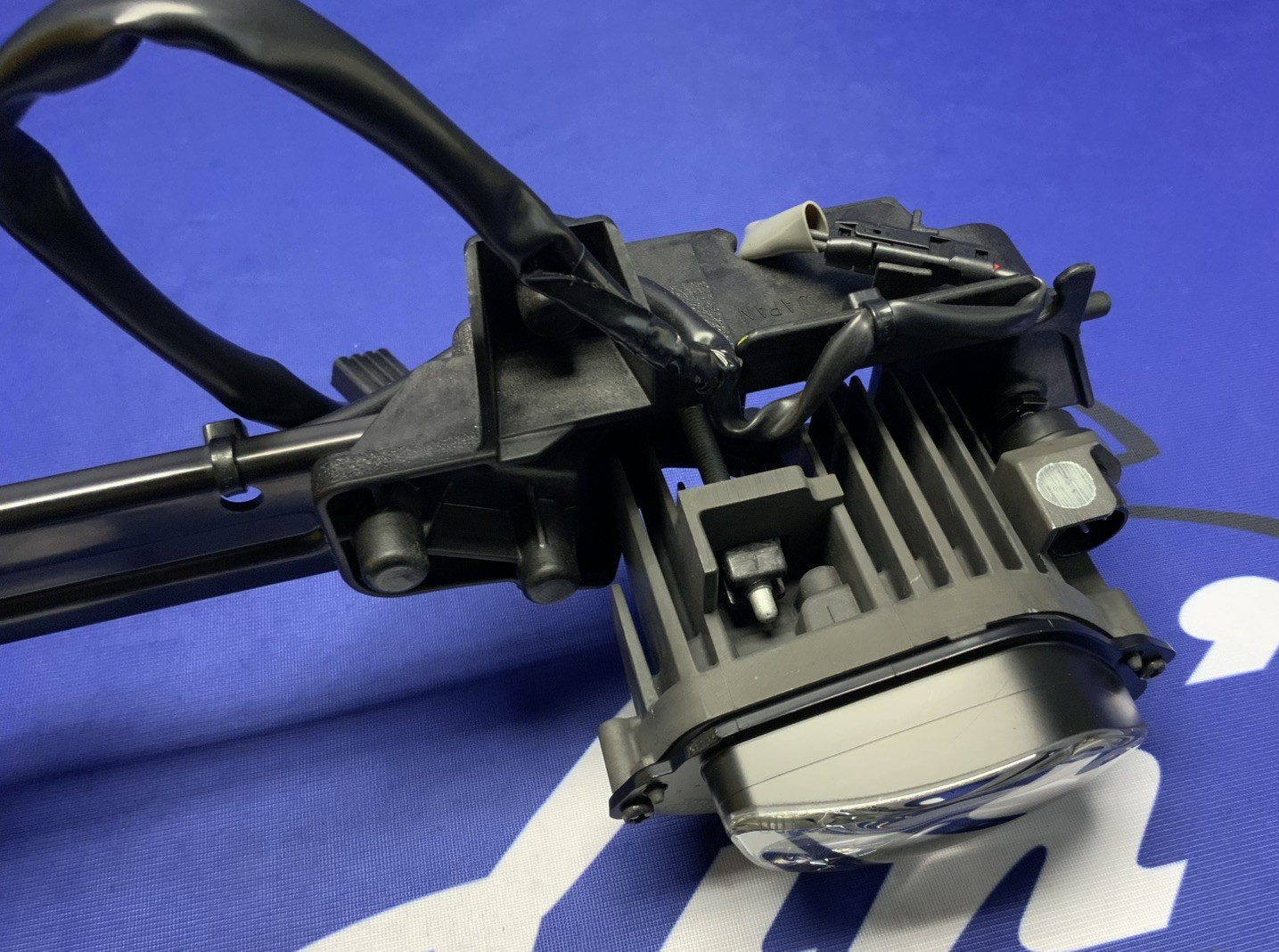 Yamaha Headlight Assembly YZF-R6 2017-2020 OEM BN6-84300-00-00