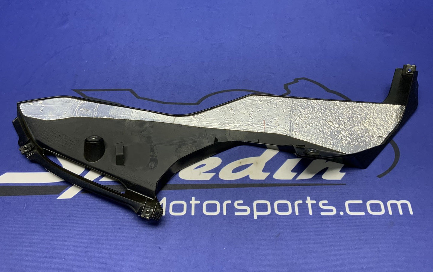 Yamaha Left Lower Fairing (Raven Black) YZF-R6 2017-2026 OEM BN6-28385-00-P1-2